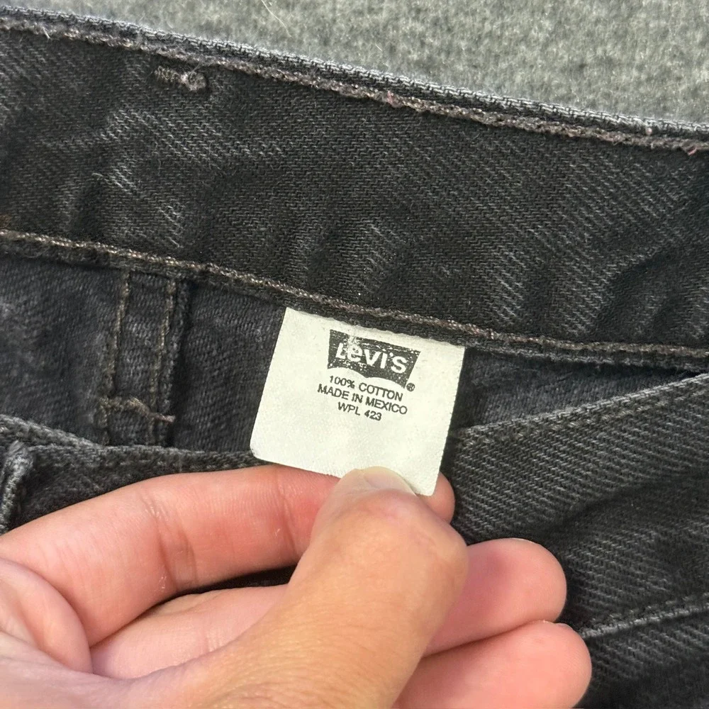 Vintage Levis 501 Jeans Mens 31x32 Black Straight Leg Button Fly Denim Paper Tag